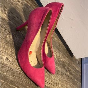 Guess hot pink heels